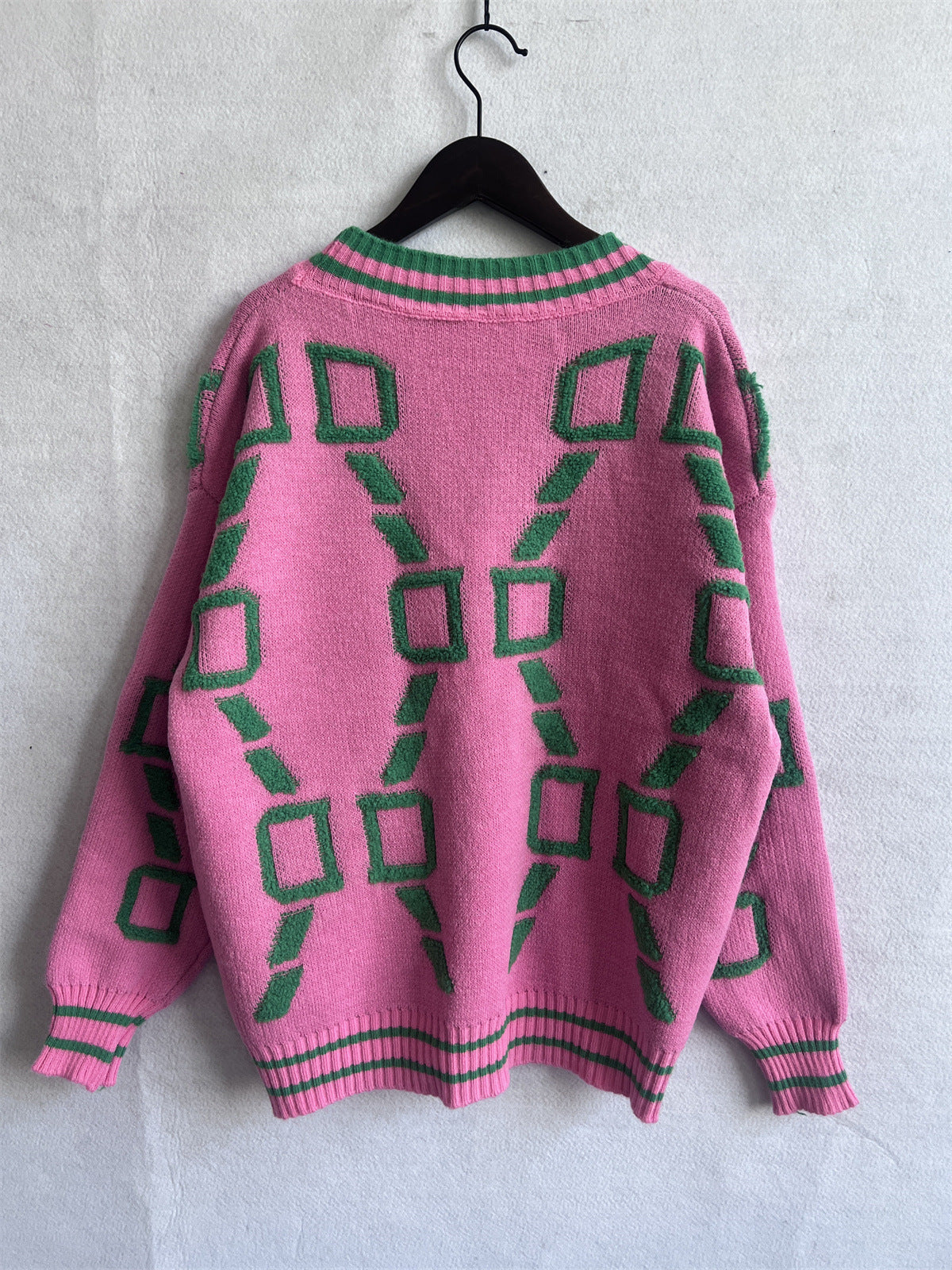 Strickcardigan mit V-Ausschnitt